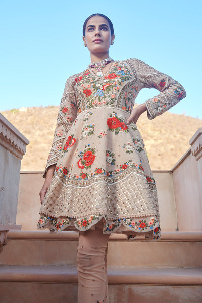 Simple short frock hotsell design 2019 pakistani images